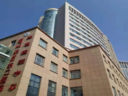 蘭大二院外（wài）牆清洗