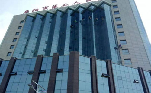 蘭州外牆清洗深度（dù）指南：技術要點與實用方案.jpg